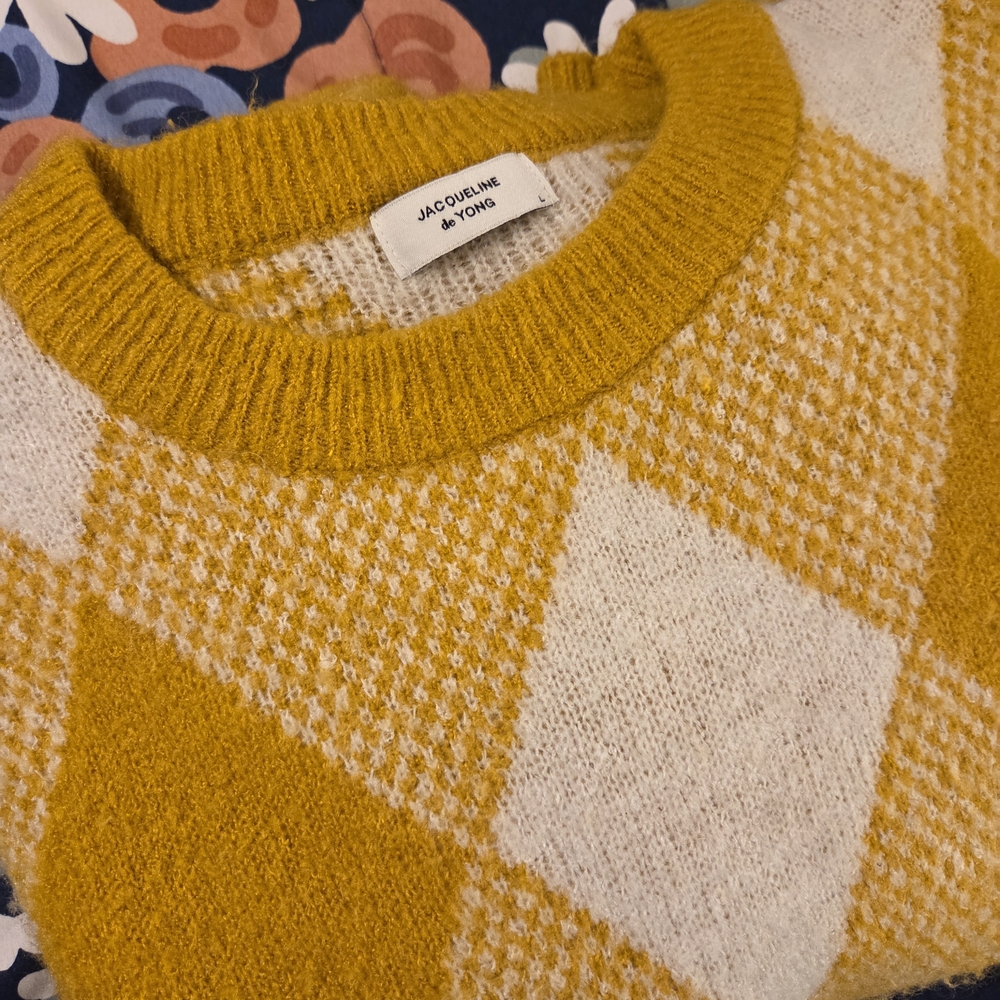 Jacqueline de Yong Mustard Yellow and Cream Sweater - Picture 5 of 11